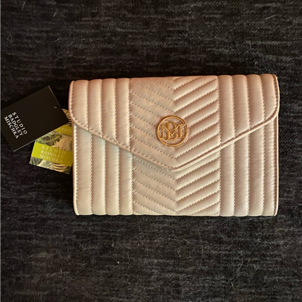 Badgley Mischa crossbody.